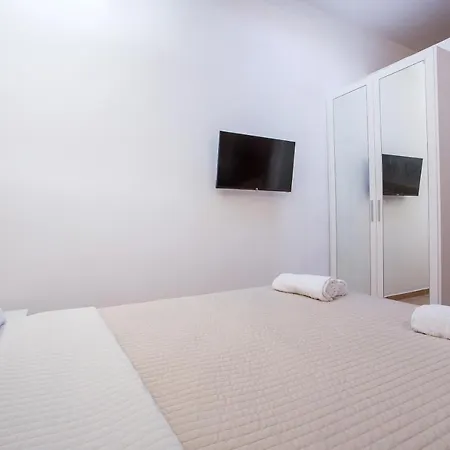 Kamara Antica Rhodes City